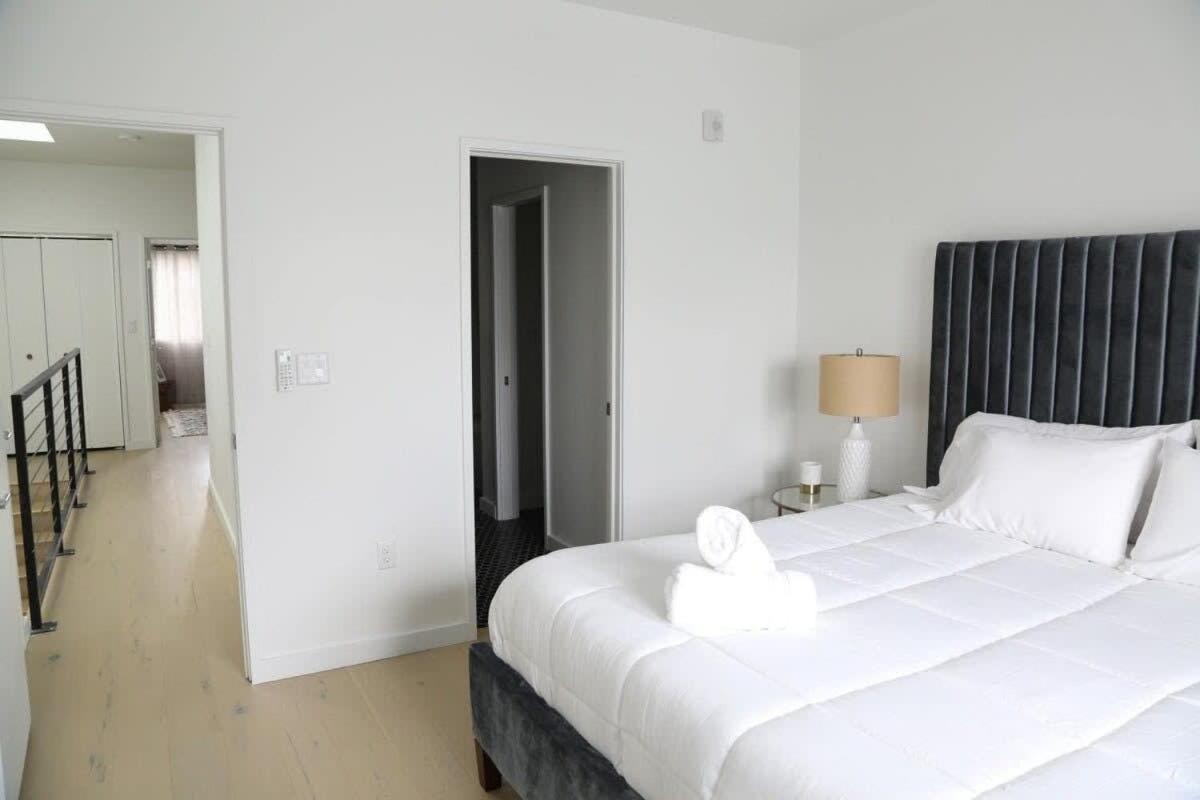 Walk To Downtown Ut Sports Famous Dining And Abundant Nightlife From This Luxury Condo W 3 Restaurants In The Complex Όστιν Εξωτερικό φωτογραφία
